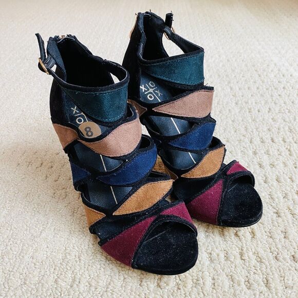 XOXO Dressy Sandals Black & Multi Color Strappy High Heels Shoes Ankle Buckle 8M - Picture 2 of 12